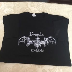 Piccolo Romania Dracula Transylvania T-shirt.  S